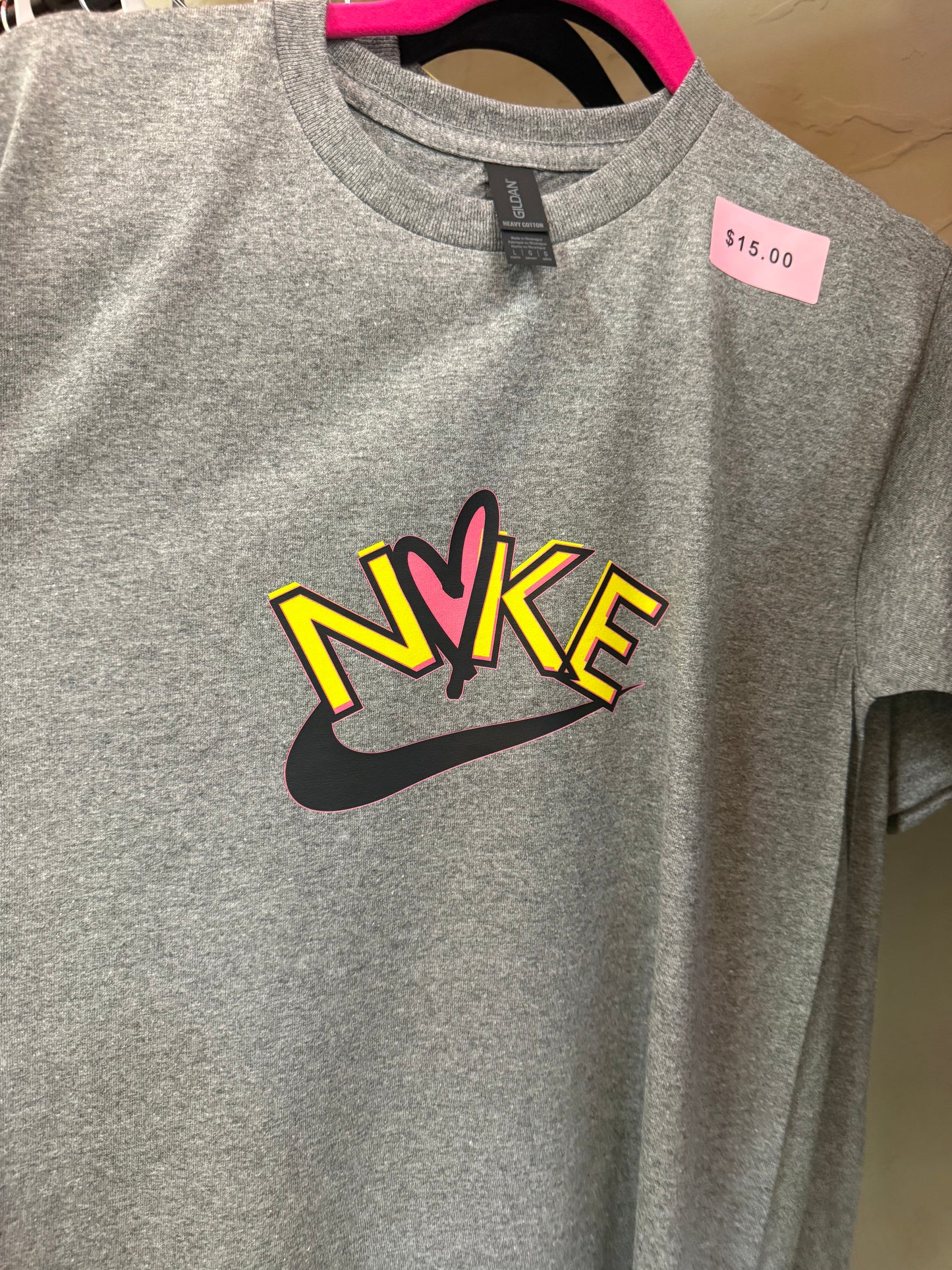 Kids Nike tee