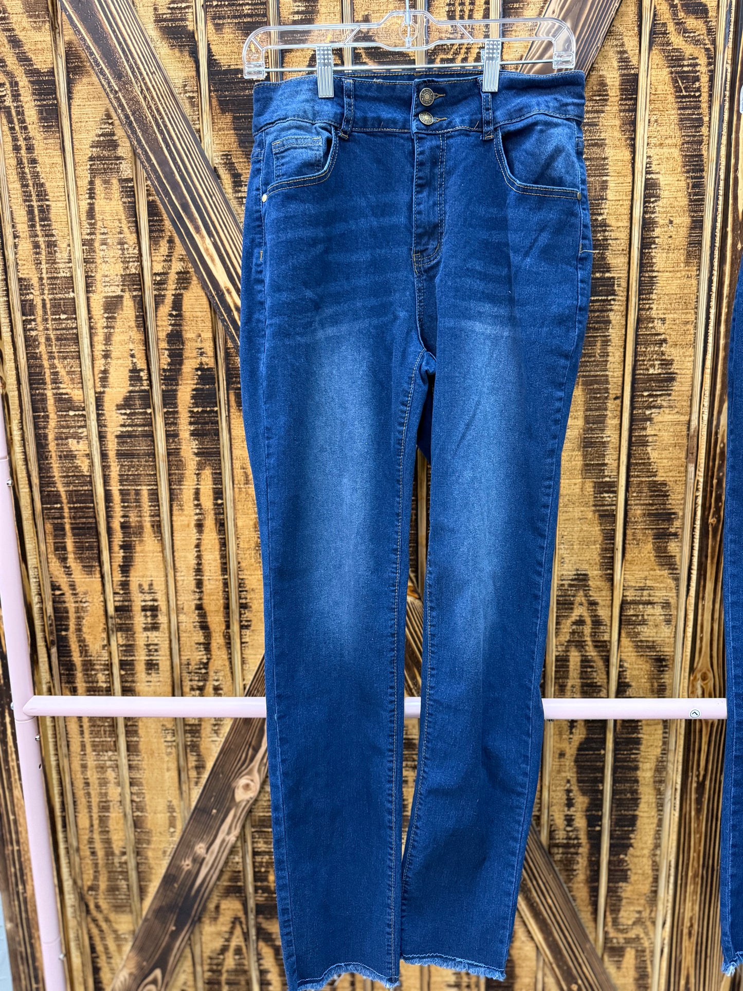 Distressed denim Jeans
