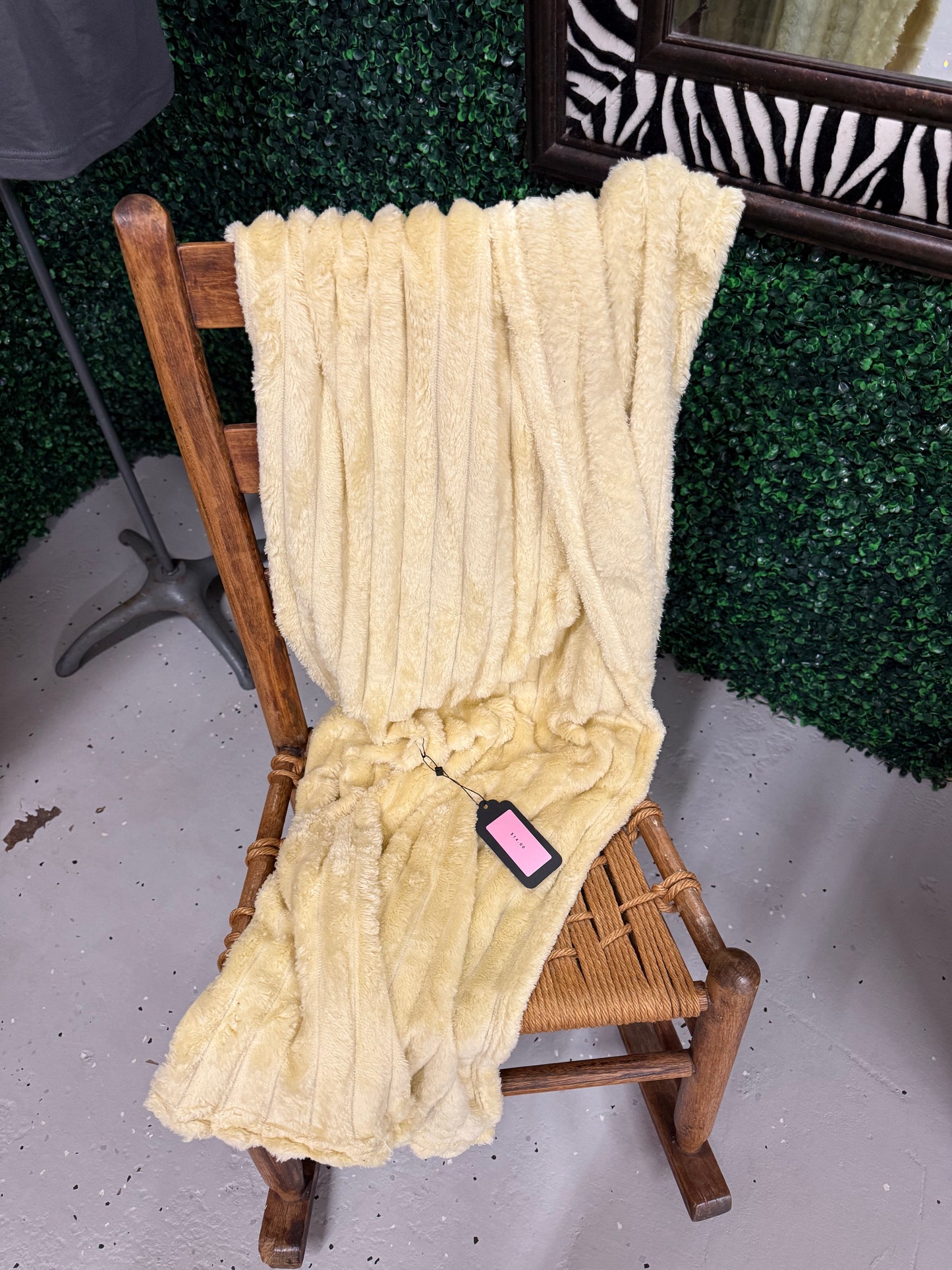 Throw blankets