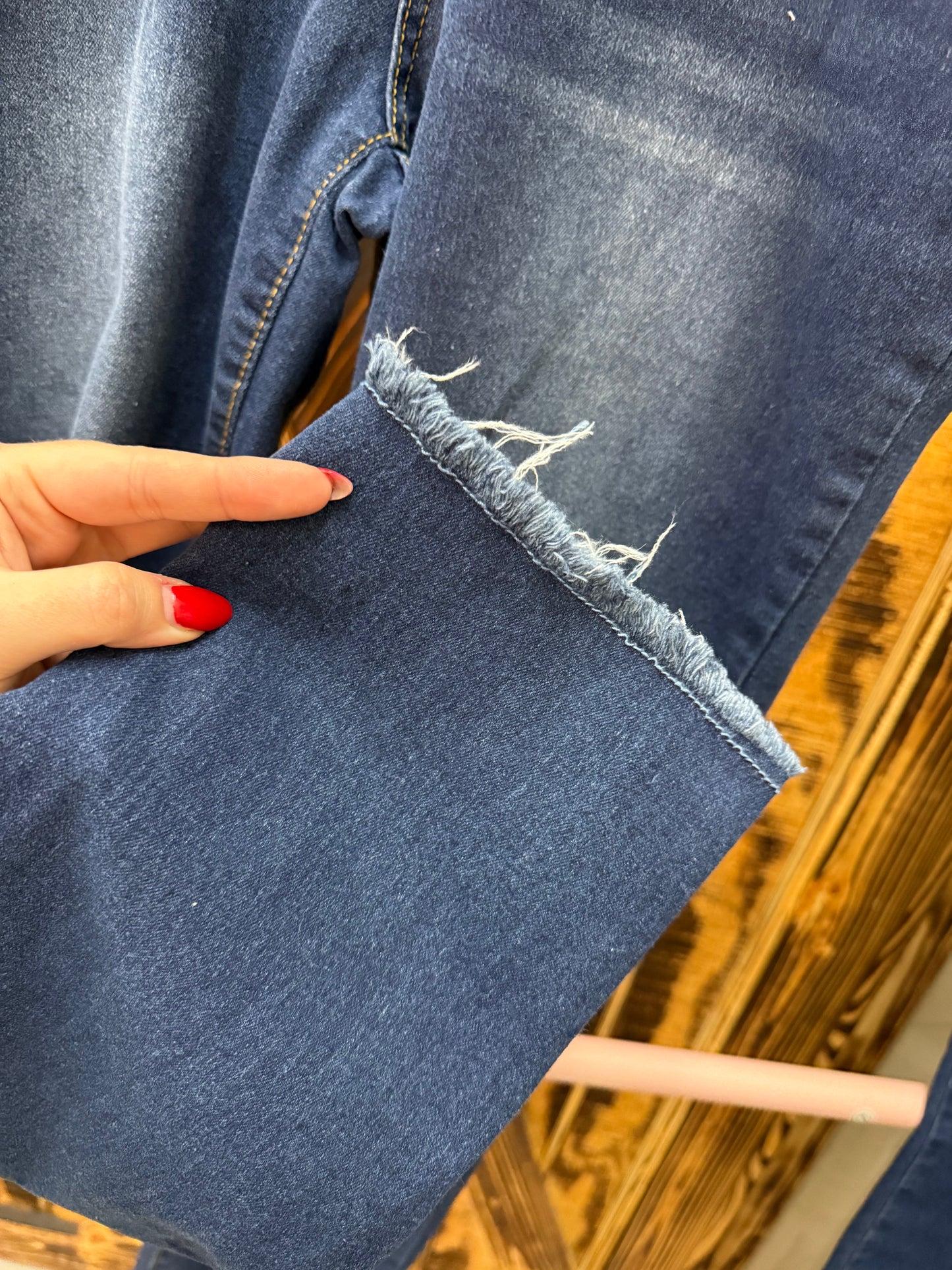 Distressed denim Jeans
