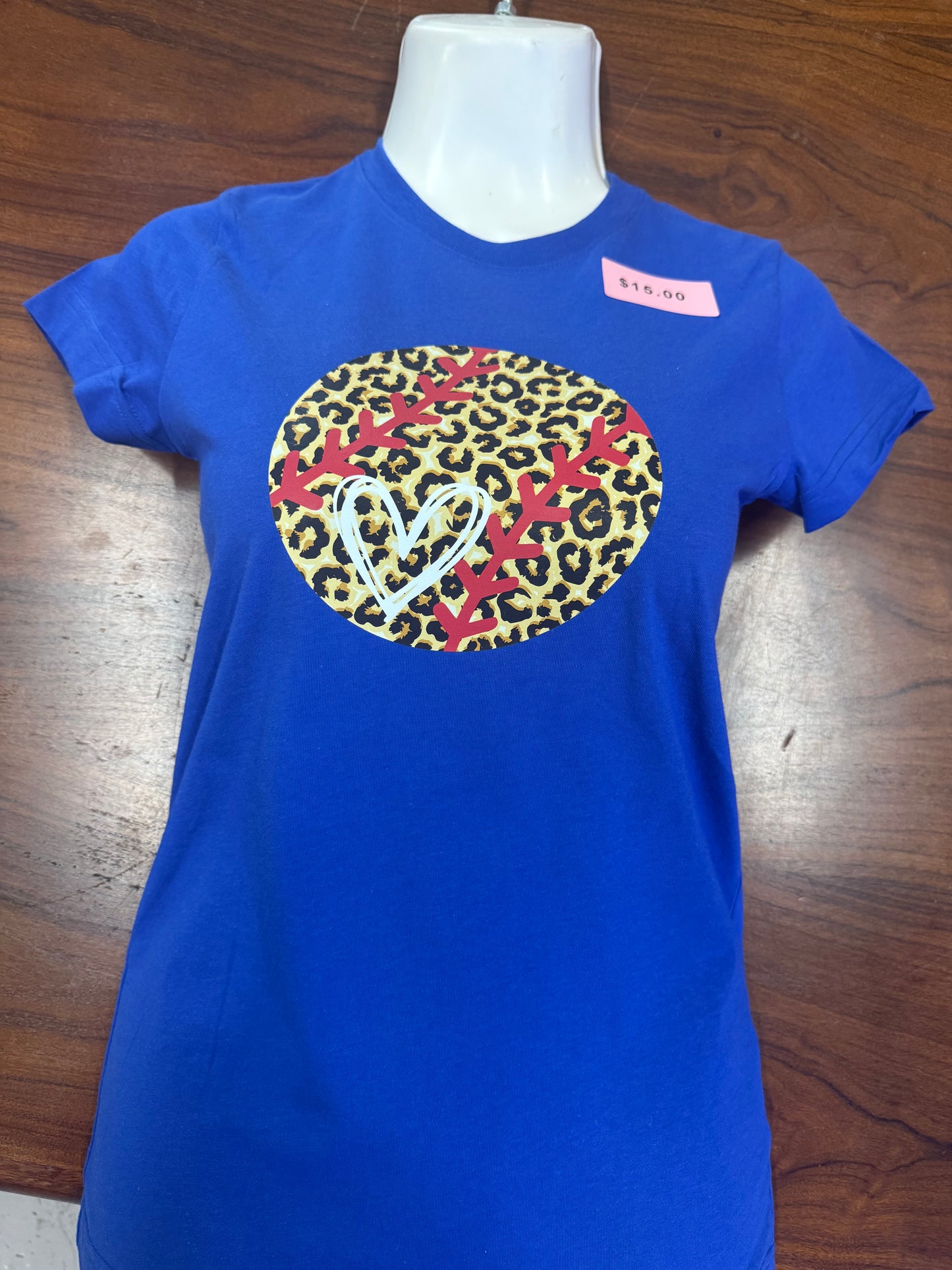 Softball tee