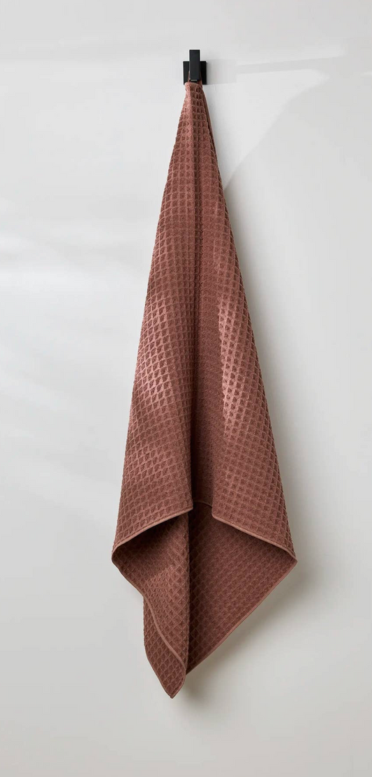 Dusty Rose Waffle Bath Towel
